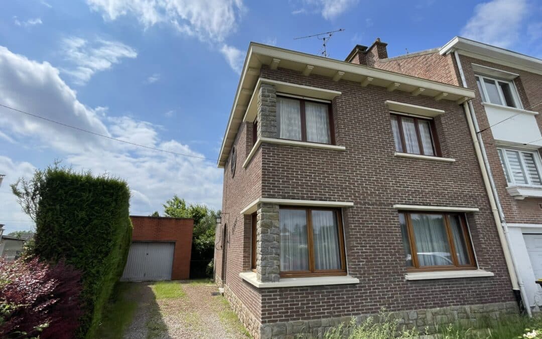 Maison avec garage et jardin à HAZEBROUCK proximité du lycée des Flandres